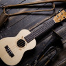 FLIGHT DUC 325 CEQ SP/ZEB укулеле-концерт электроакустическая с чехлом