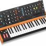 Синтезатор Behringer POLY D аналоговый