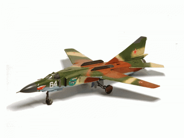 Сборная модель ZVEZDA Советский истребитель-бомбардировщик МиГ-23МЛД, 1/72