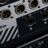 Avid Venue Stage 16 remote I/O box. 16 аналоговых входов, 8 аналоговых/2 цифровых выходов, 2 порта AVB. (для микшера S3L)