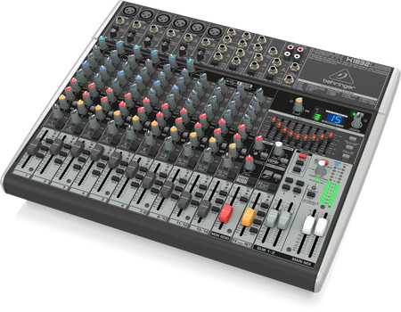 Аналоговый микшер Behringer X1832USB