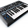 NOVATION Bass Station II аналоговый синтезатор 25 клавиш
