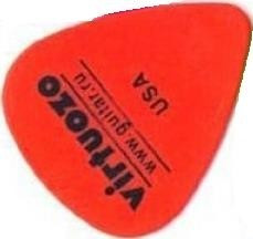 VIRTUOZO  Набор медиаторов 5 шт 0,6 мм оранж 01205-060