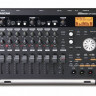 TASCAM DP-03SD компактная 8-канальная портастудия с возможностью записи на SD-карты памяти.