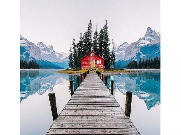 Картина по номерам 30х30 Домик в горах (18 цветов)